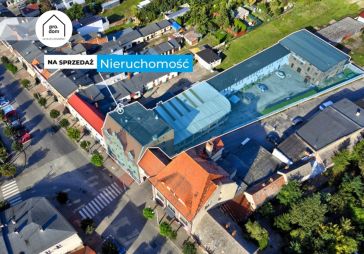 Piękna kamienica w centrum Janowca Wielkopolskiego z lokalami